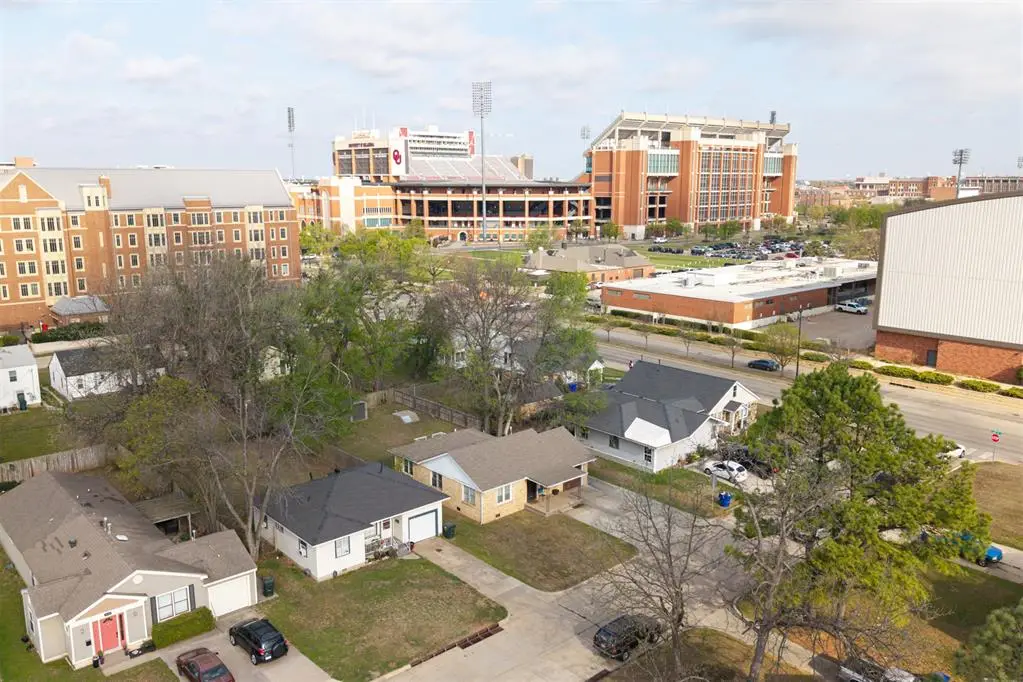 1310 Garfield Avenue, Norman, OK 73072 - #1