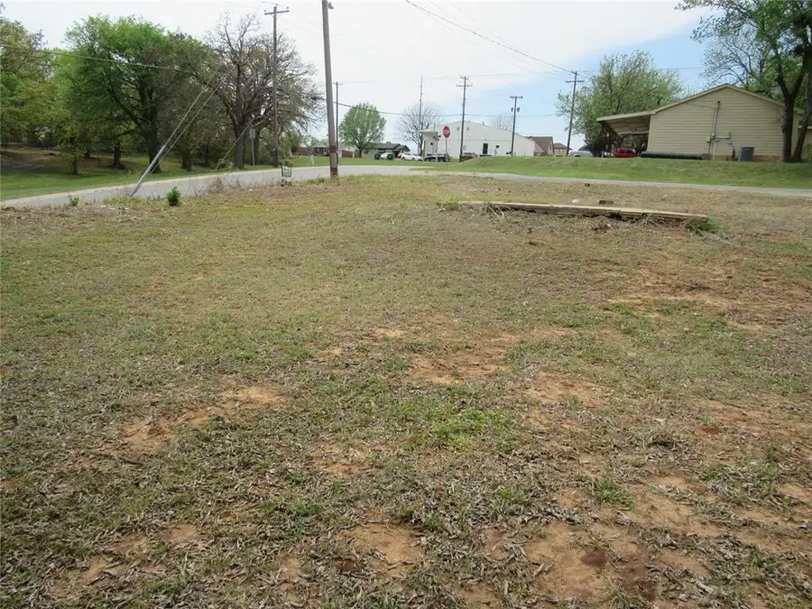 446 S Edith, Pauls Valley, OK 73075 - #3