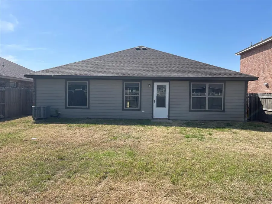 1609 Burgundy Drive, El Reno, OK 73036 - #2