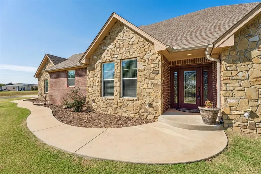 4 Raymond Road, Shawnee, OK 74801 - #2