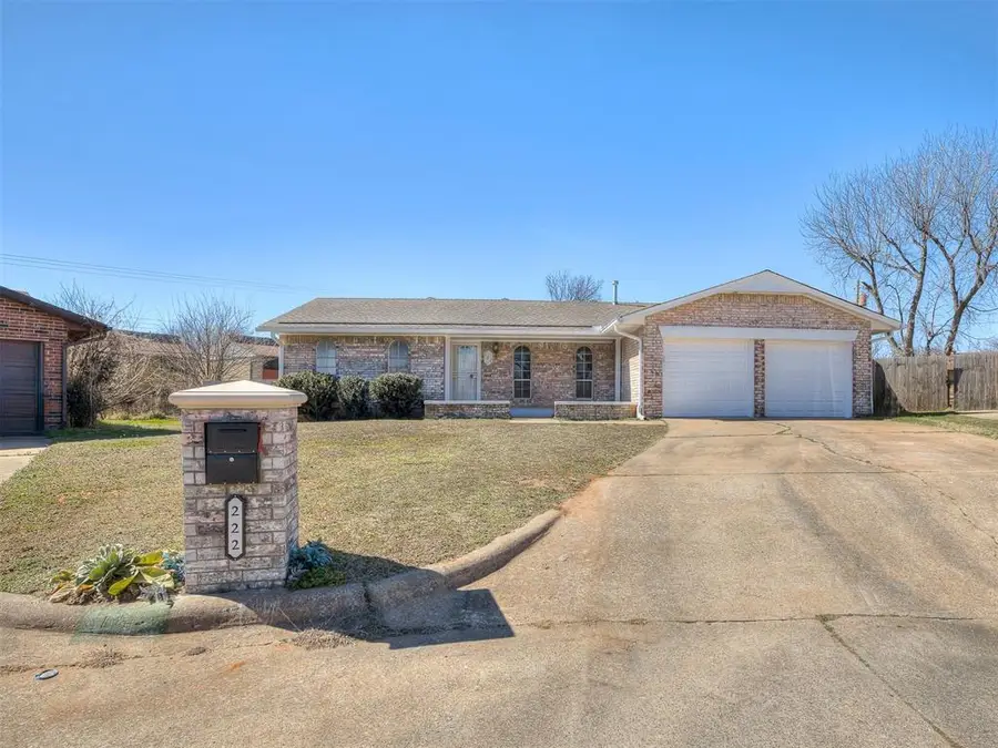 222 Shadybrook Place, Midwest City, OK 73110 - #3