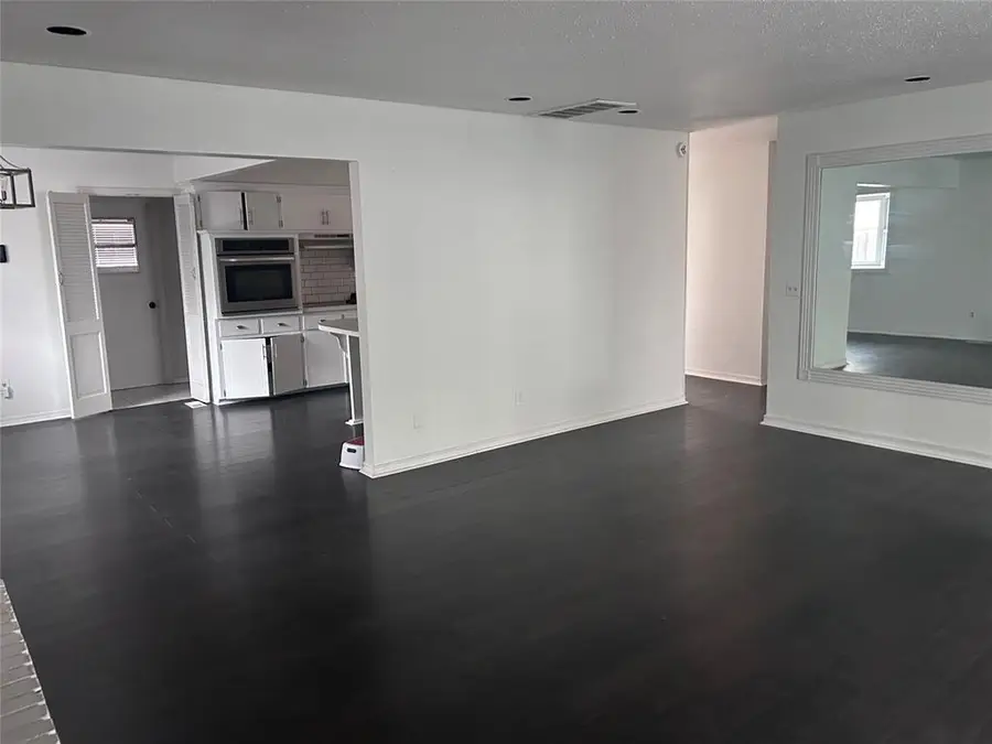 2121 N Markwell Avenue, Oklahoma City, OK 73127 - #3