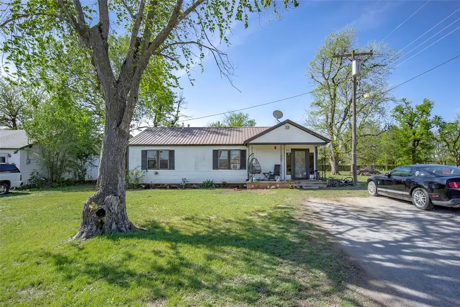 304 B Street, Alex, OK 73002 - #2