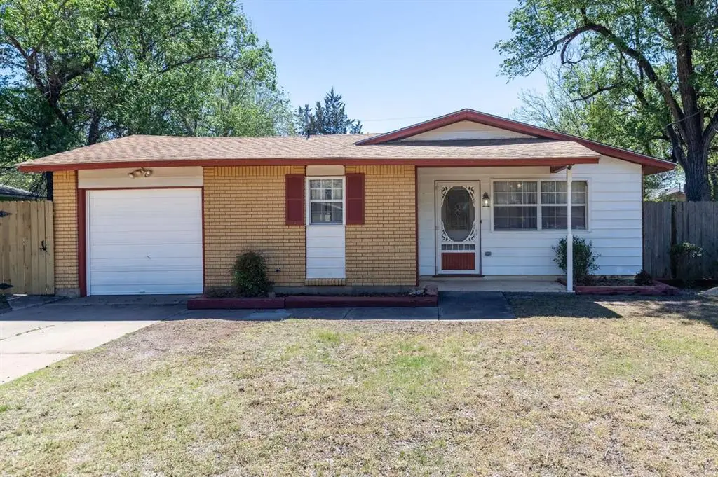 526 NW Glendale Drive, Lawton, OK 73507 - #1