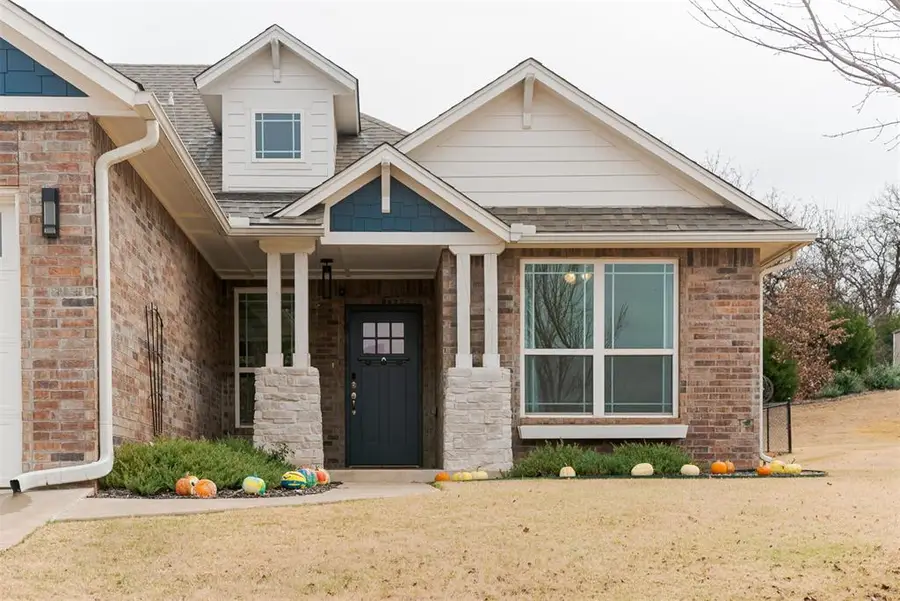 8710 Overlook Drive, Guthrie, OK 73044 - #2