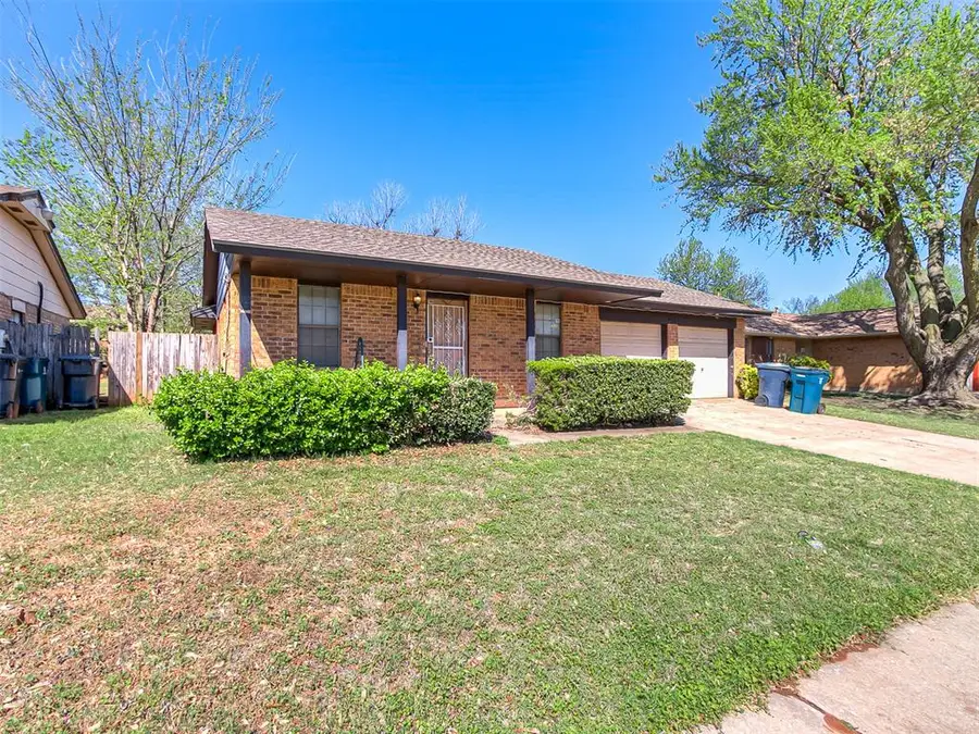 4701 Royal Oak Drive, Oklahoma City, OK 73135 - #3