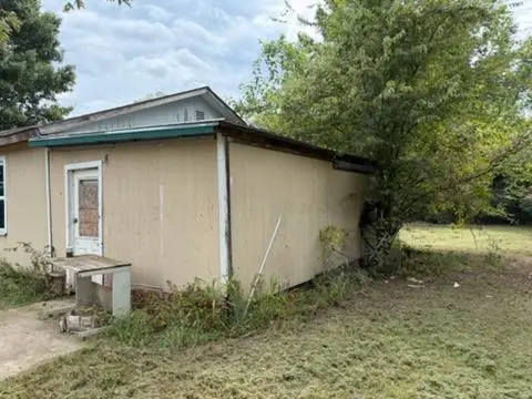 5103 Emporia Street, Muskogee, OK 74401 - #3