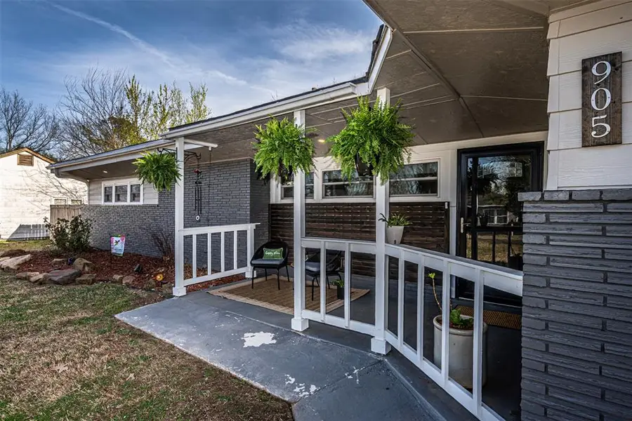 905 Lee Avenue, Seminole, OK 74868 - #3