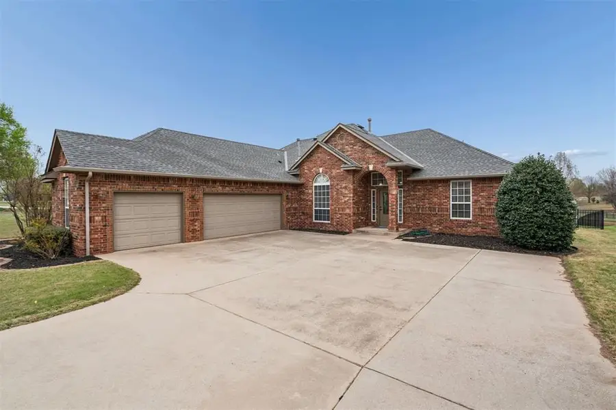 4098 Stonebrook Drive, Norman, OK 73072 - #3