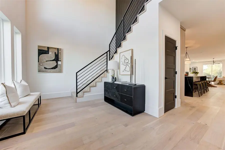 820 NW 67th Street, Oklahoma City, OK 73116 - #3