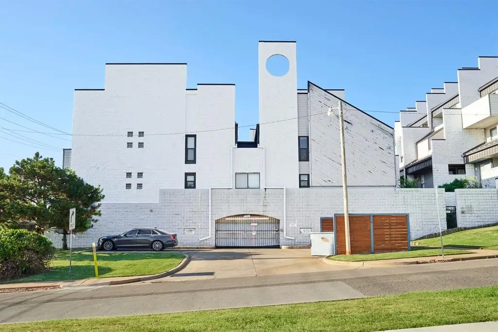 931 NW 7th Street #207, Oklahoma City, OK 73106 - #1