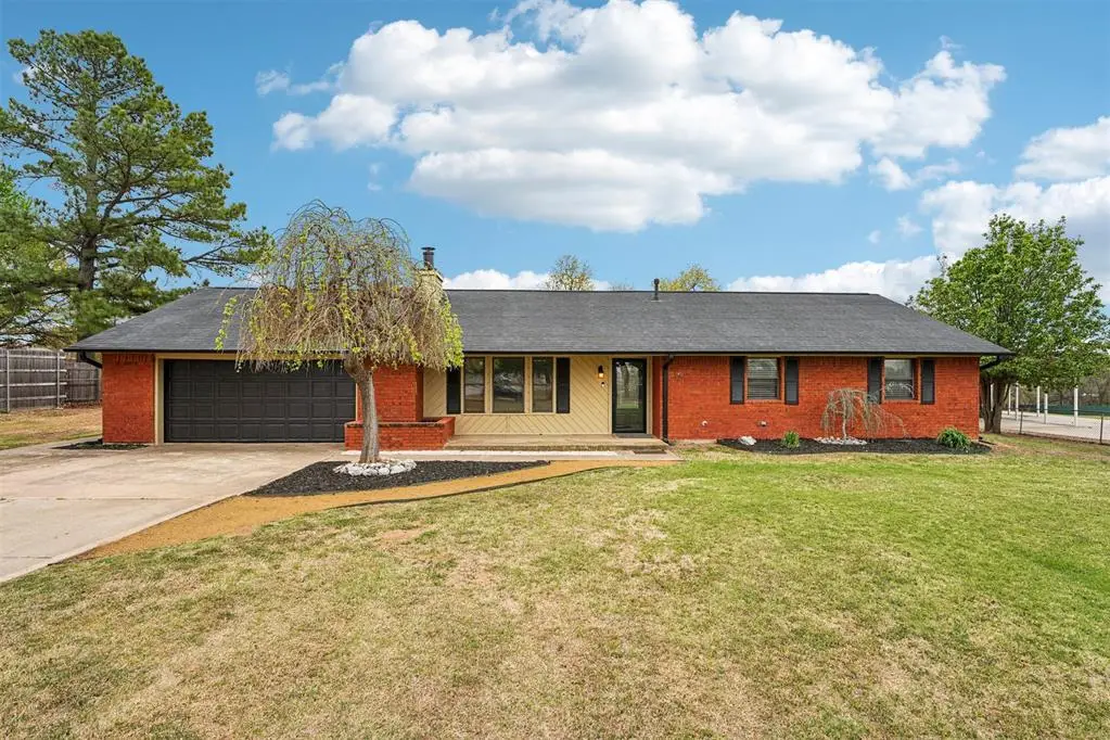 7010 Alameda Street, Norman, OK 73026 - #1