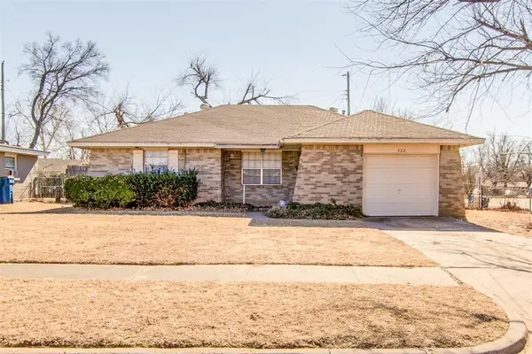 522 Sunnyside Place, Edmond, OK 73003