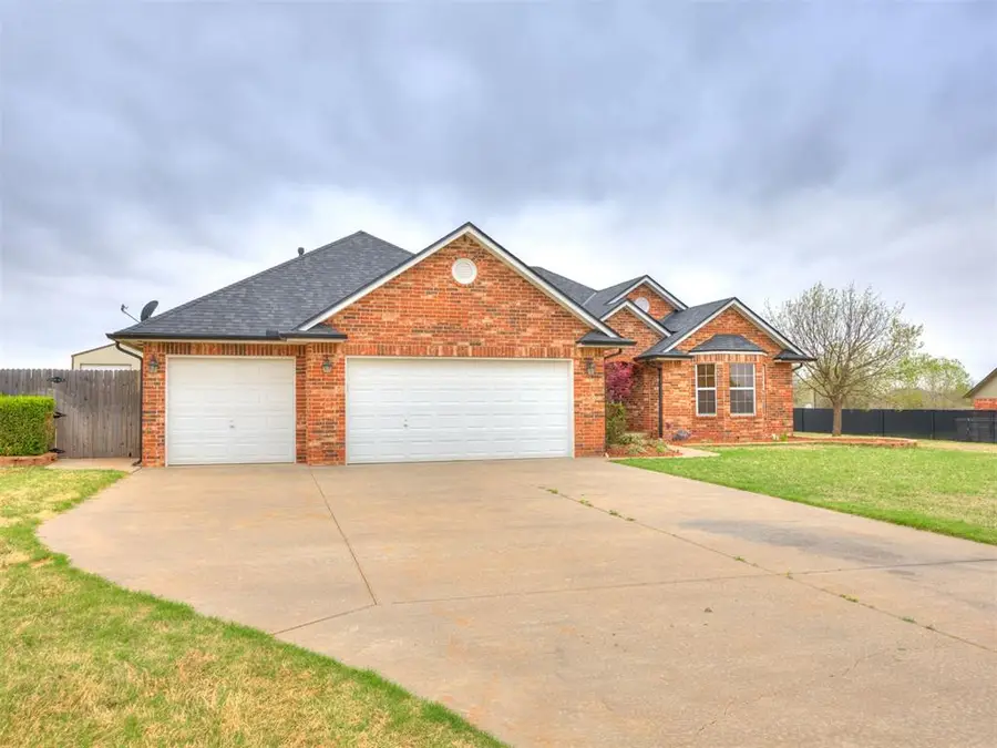909 Whispering Creek Court, Piedmont, OK 73078 - #3