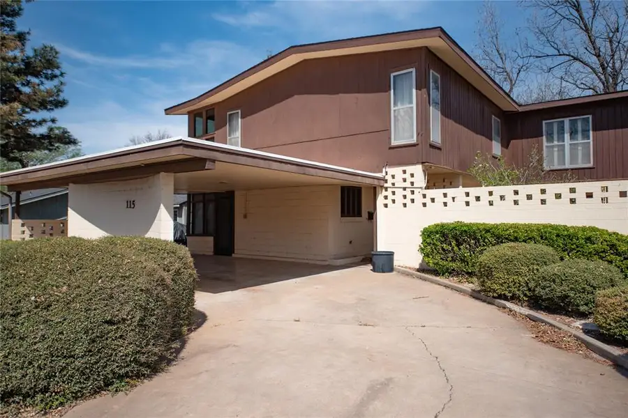 115 E Van Buren Street, Mangum, OK 73554 - #2