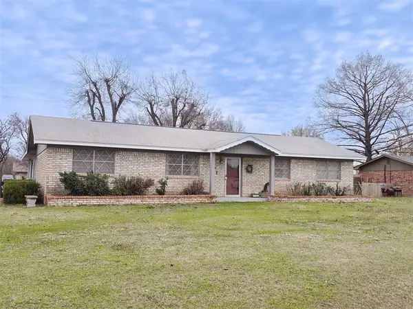 201 Taz Avenue, Morrison, OK 73061
