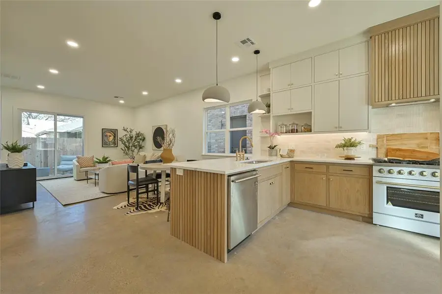 4208 N Military Avenue, Oklahoma City, OK 73118 - #3