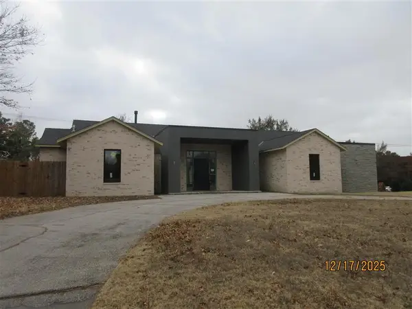 1601 Randel Road, Nichols Hills, OK 73116
