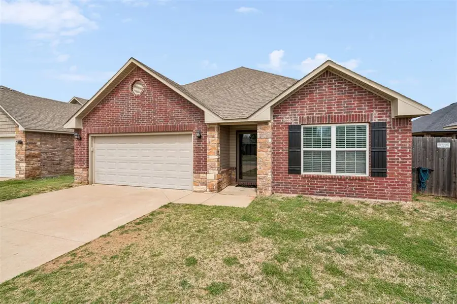 9209 NW 71st Street, Yukon, OK 73099 - #3