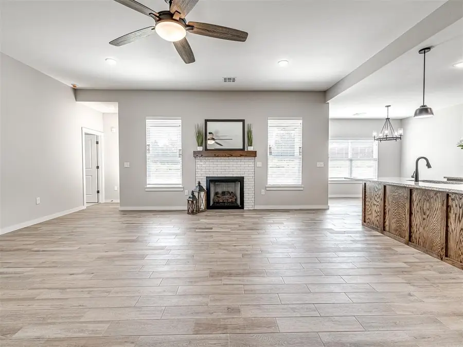 4529 Red Bird Road, Shawnee, OK 74804 - #3