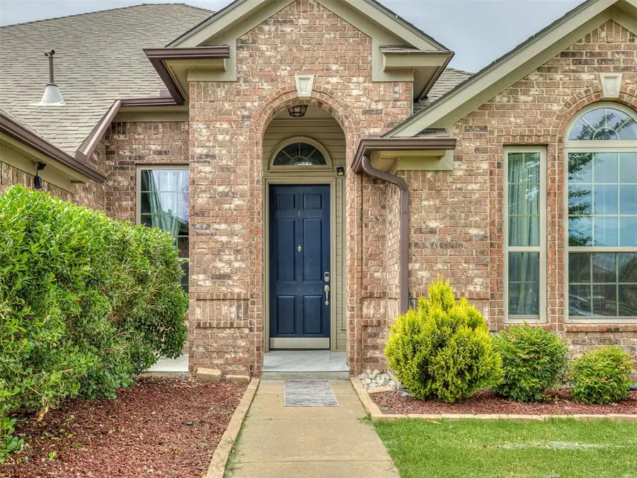 18501 El Greco Drive, Edmond, OK 73012 - #3