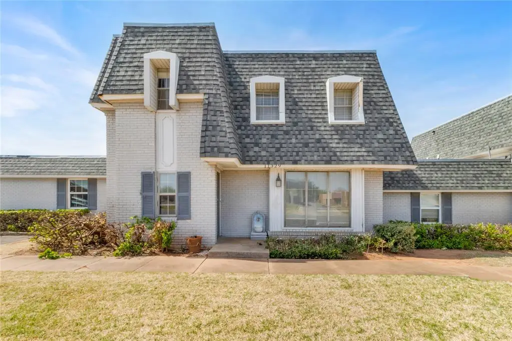 11329 N May Avenue, Oklahoma City, OK 73120 - #1