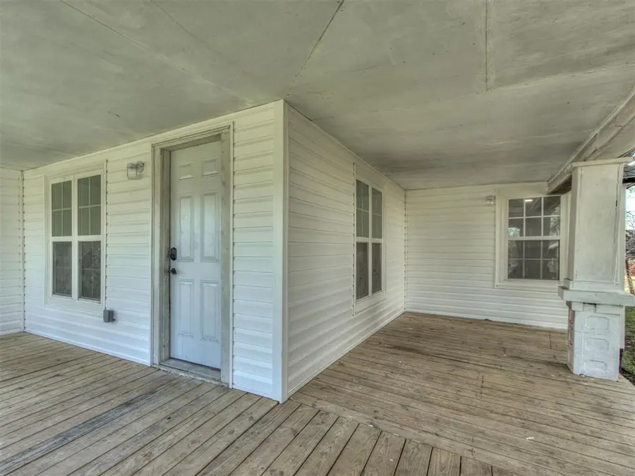 509 E Cherry Street, Cushing, OK 74023 - #3