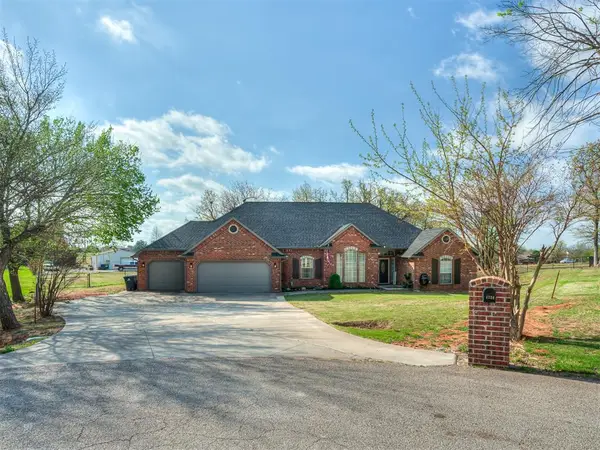 1724 Oakmont Drive, Blanchard, OK 73010