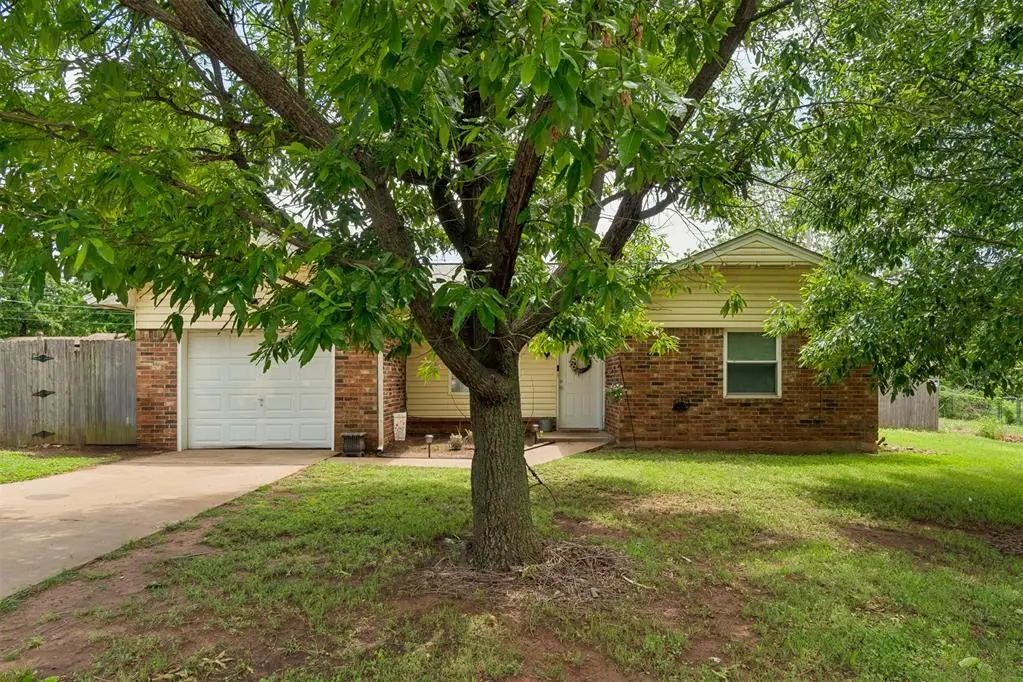 3108 Gwendolyn Lane, Edmond, OK 73034 - #1