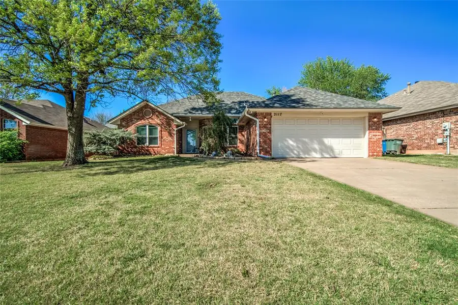 2117 Summer Hollow Lane, Edmond, OK 73013 - #2