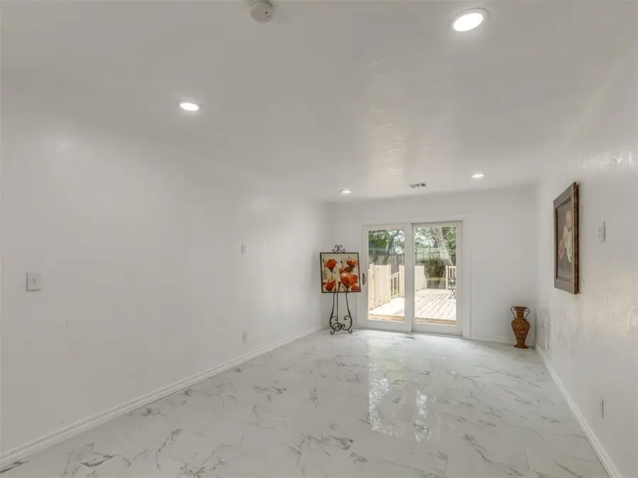 2904 W Fairfield Avenue, Oklahoma City, OK 73116 - #2