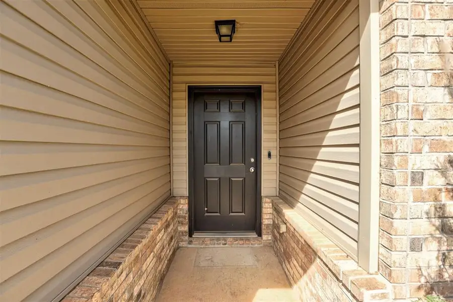 10207 Sussex Place, Oklahoma City, OK 73120 - #2