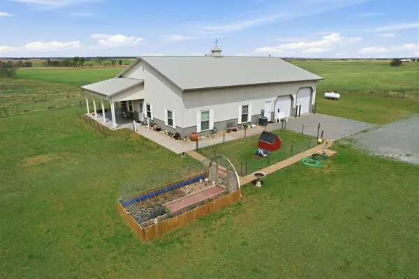 11763 N 1820 Road, Sayre, OK 73662