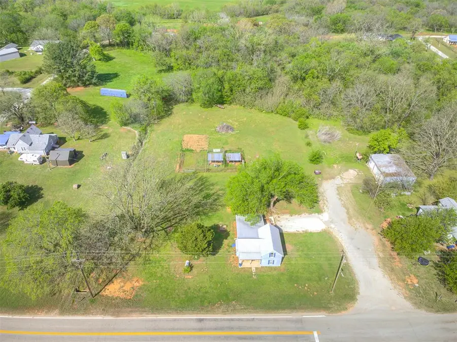 521 S Mahoney Street, Sparks, OK 74869 - #2