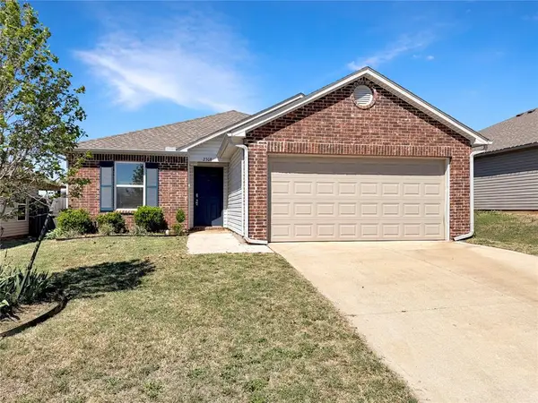 2308 Dillards Drive, Chickasha, OK 73018