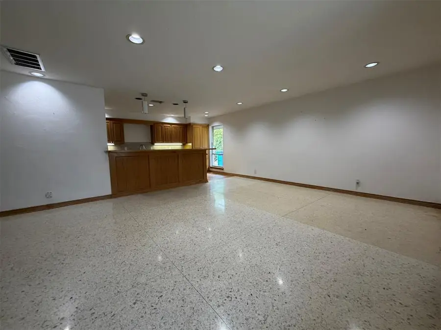 3704 NW 69th Street, Oklahoma City, OK 73116 - #2