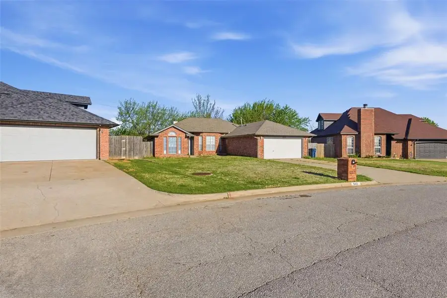 8401 Woodbend Drive, Oklahoma City, OK 73135 - #2