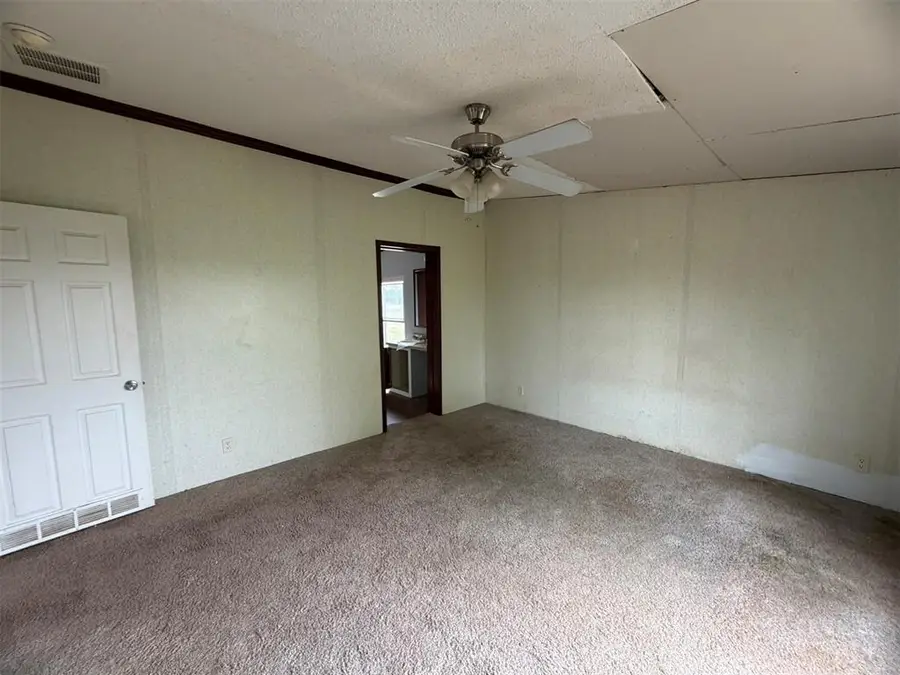 563 Venado Valley Road, Meridian, OK 73058 - #3