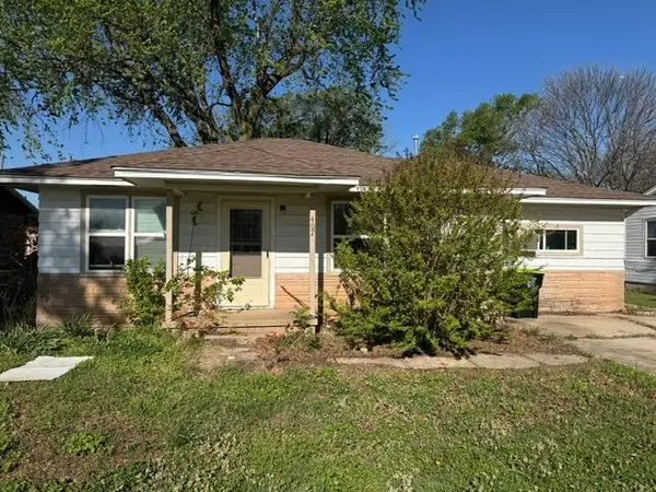 405 S Fox Street, Wayne, OK 73095