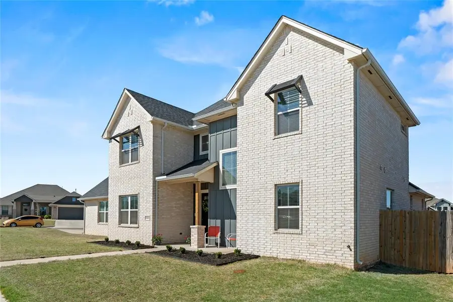 9909 Glover River Drive, Yukon, OK 73099 - #3