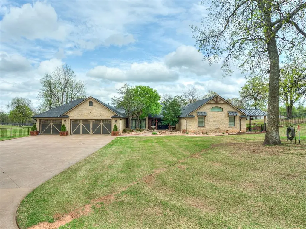 5300 S Triple X Road, Choctaw, OK 73020 - #1