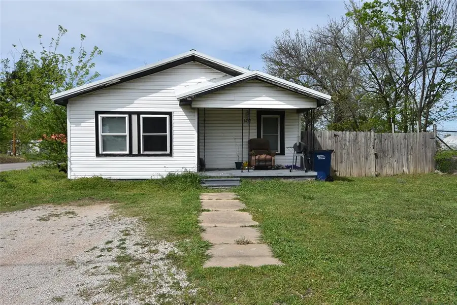 1632 W Strothers Avenue, Seminole, OK 74868 - #2