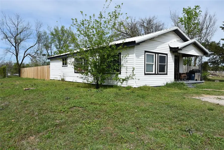 1632 W Strothers Avenue, Seminole, OK 74868 - #3