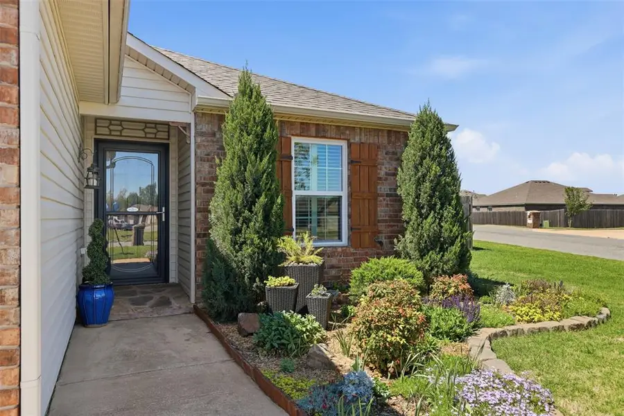 1895 Sussex Street, Newcastle, OK 73065 - #2