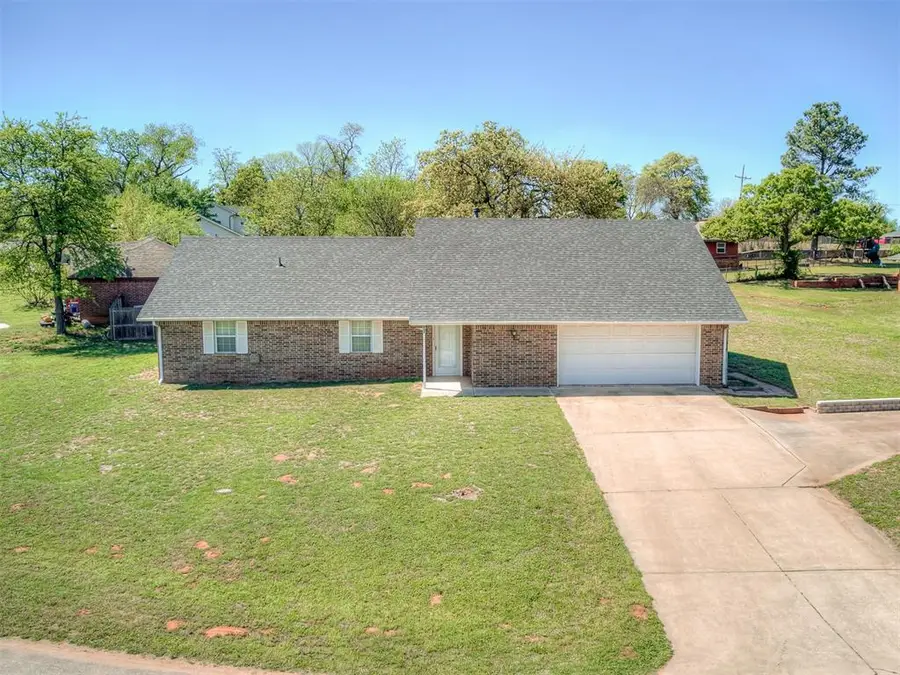 105 Eldridge Avenue, Luther, OK 73054 - #3