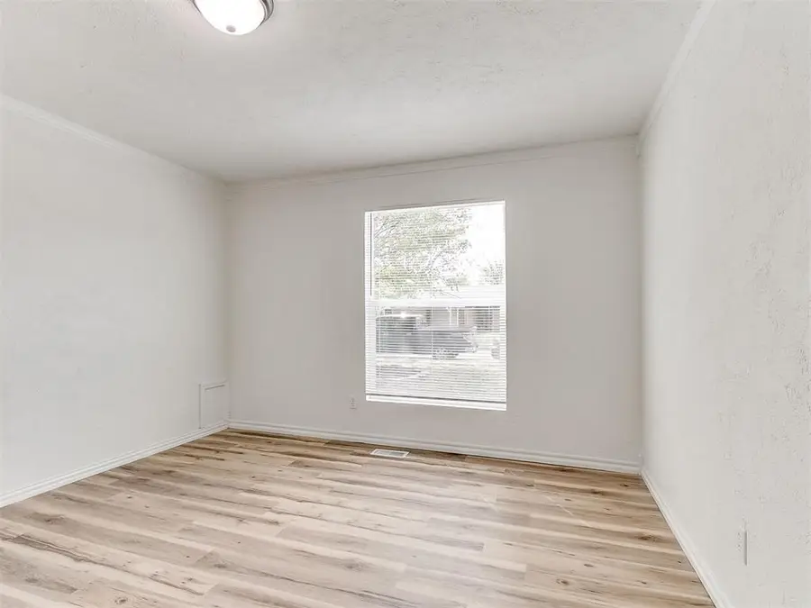 3301 Simmons Drive, Del City, OK 73115 - #3