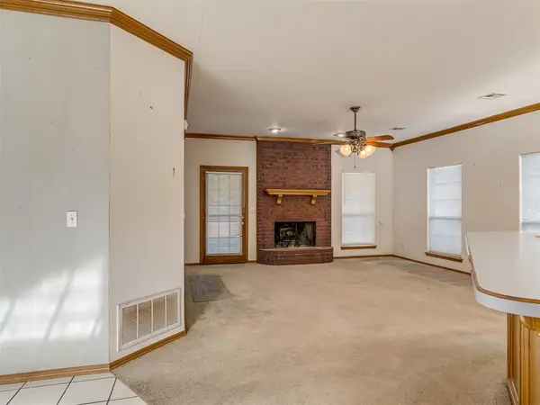 1197 S Choctaw Road, Choctaw, OK 73020