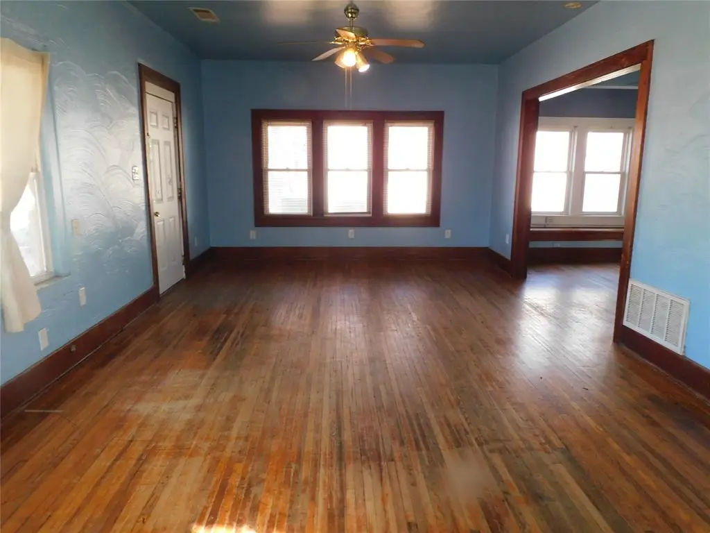 1950 W Park, Oklahoma City, OK 73106 - #1