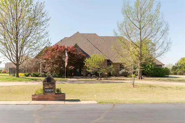 13501 Raintree Lane, Edmond, OK 73013