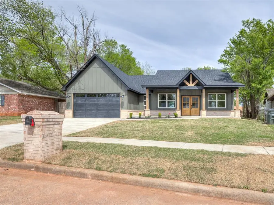3013 Simmons Drive, Del City, OK 73115 - #2